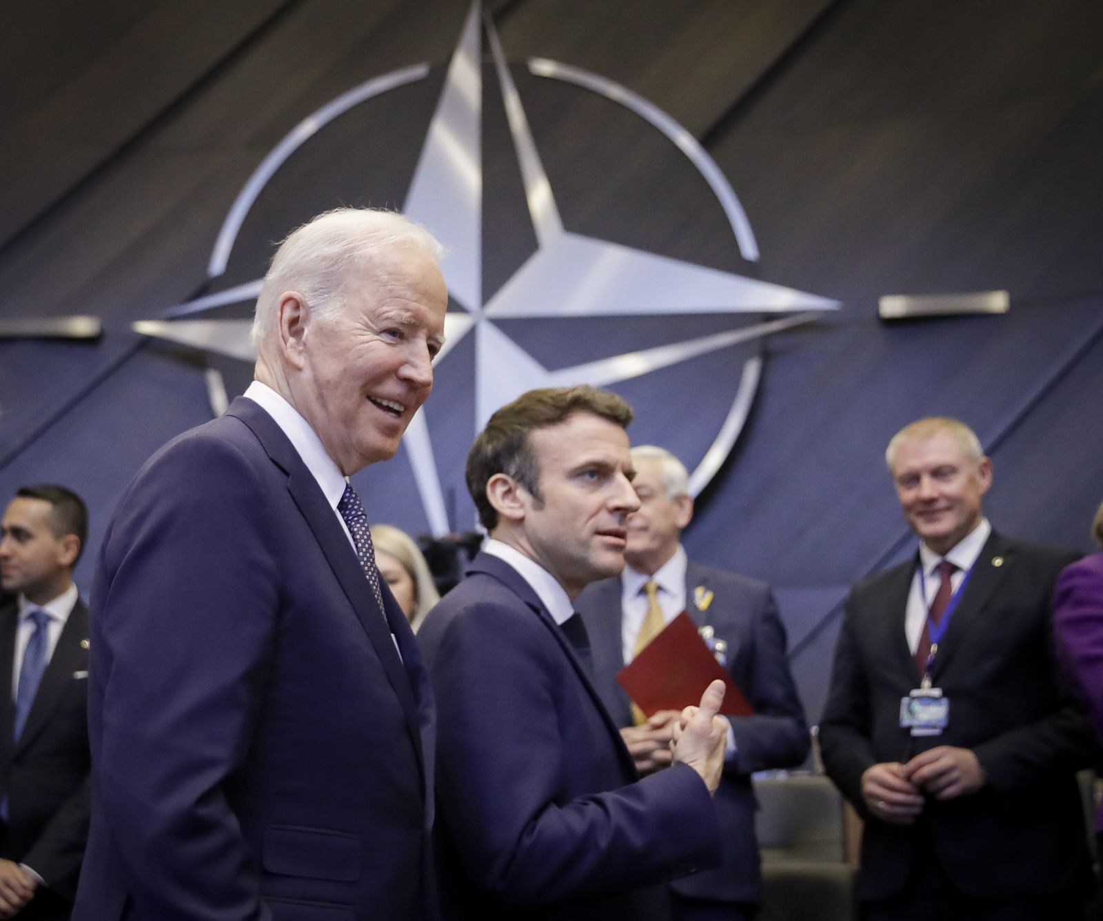 La OTAN pide a China que no apoye a Rusia económica y militarmente