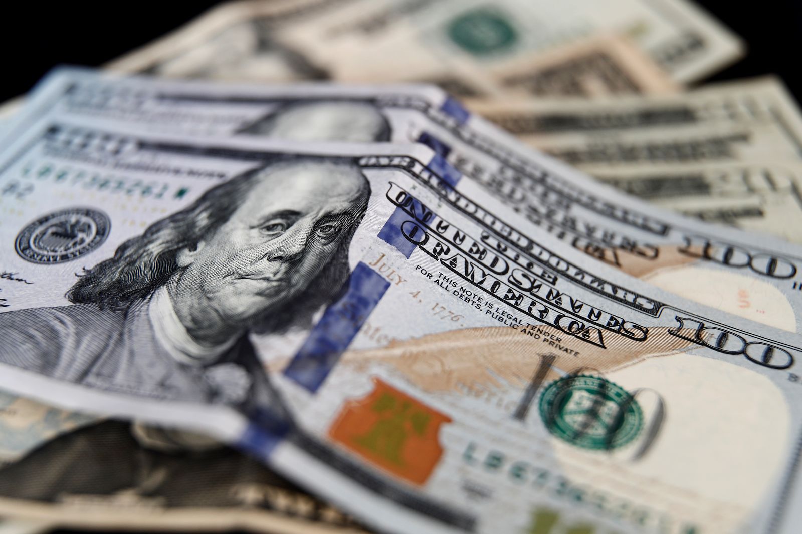 Regulador panameño aprueba la compra de Claro por Liberty por 200 millones de dólares