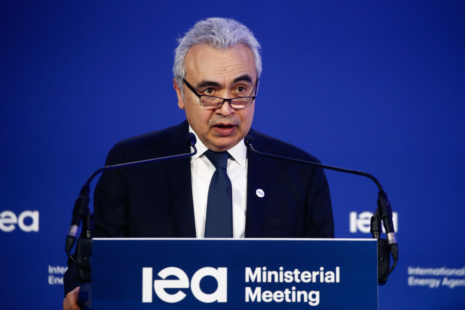 La AIE anticipa una aceleración de la transición energética por la crisis