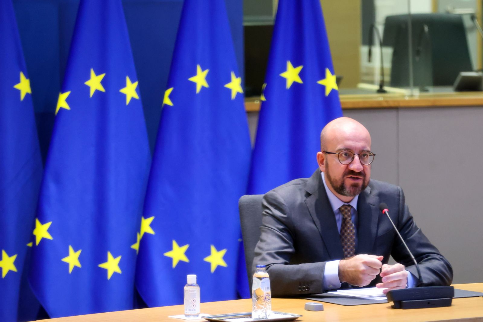 UE prorroga 2 años el marco de sanciones por crisis en Bosnia y Herzegovina